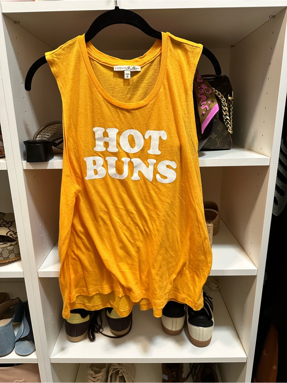 NWOT Express Hot Buns super soft tank size M